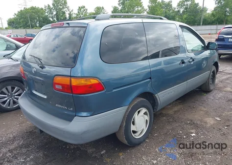 2000 Toyota Sienna Le/Xle z USA, uszkodzony, nr VIN 4T3ZF13C2YU215548